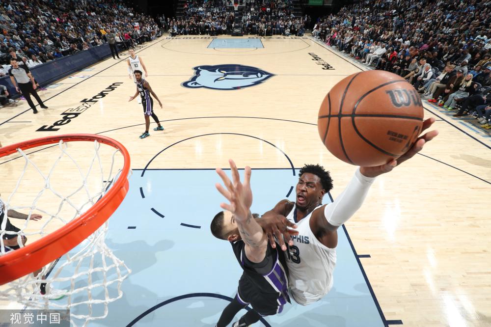 是赛场上的 是赛场上的